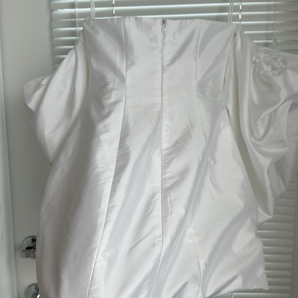 Dress - Picture 12 of 16